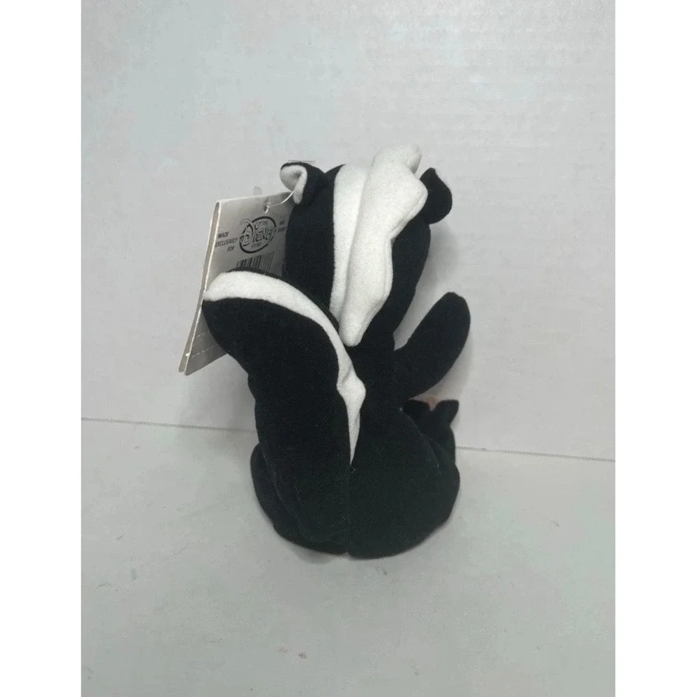 Disney Store Bambi Flower Skunk Plush Bean Bag Stuffed Animal Toy NWT 7 Inch